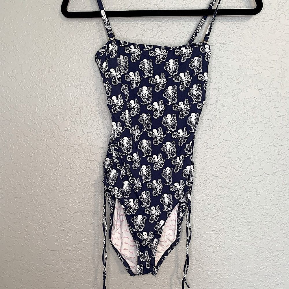 Lilly Pulitzer Navy and white octopus graphic swimsuit size S